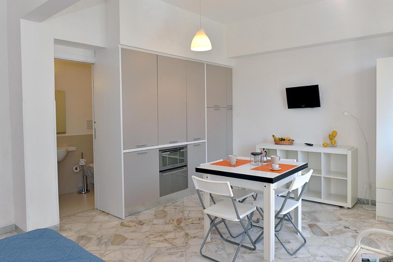 Tizi Apartments Corso Reginna Maiori Εξωτερικό φωτογραφία
