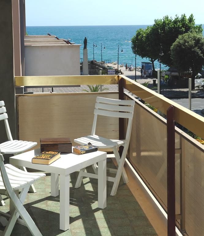 Tizi Apartments Corso Reginna Maiori Εξωτερικό φωτογραφία